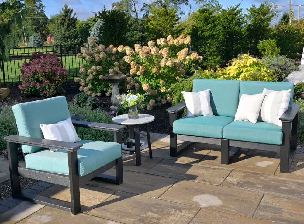 Outdoor Patio & Pergola Sofas