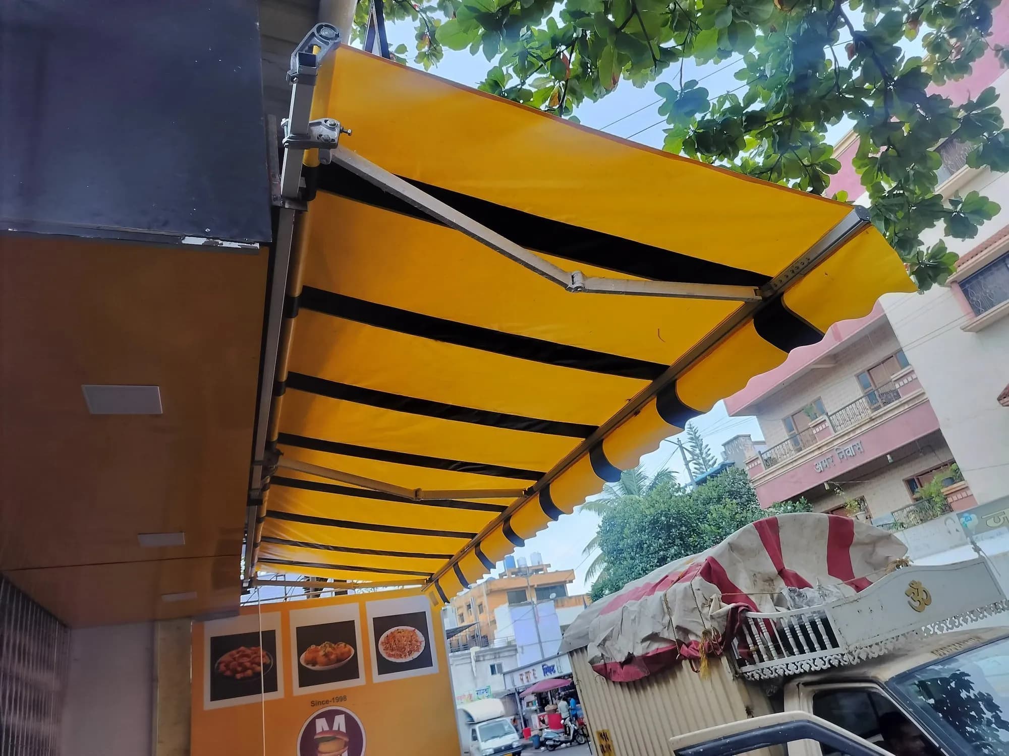 Commercial & Cafe Canopies